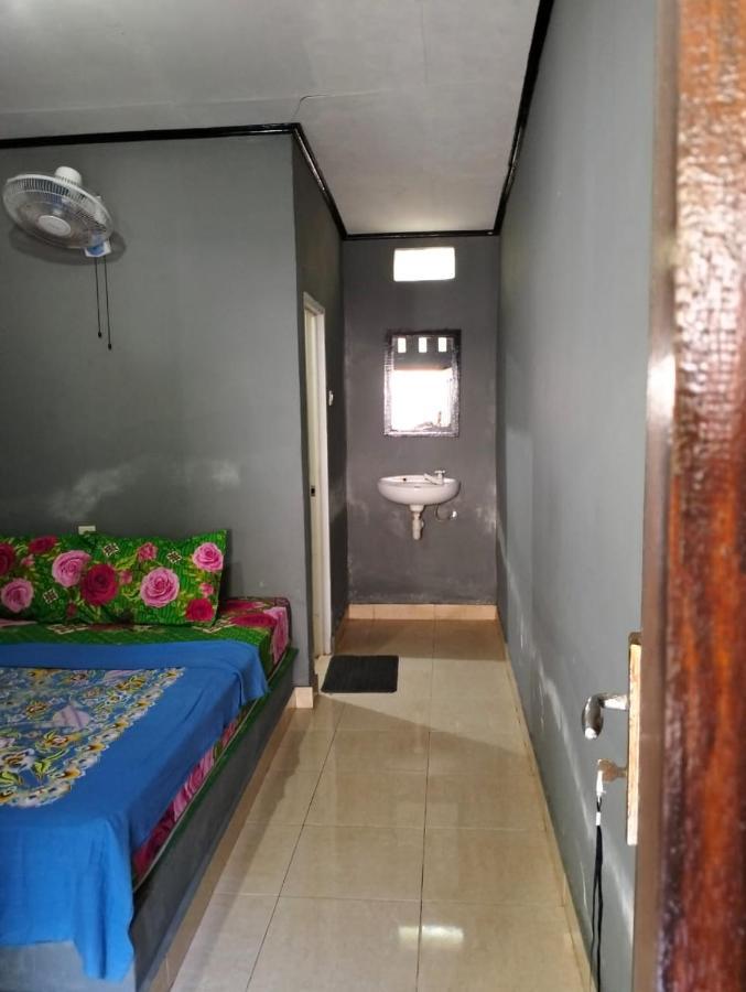 T&T Homestay Kuta  Екстериор снимка