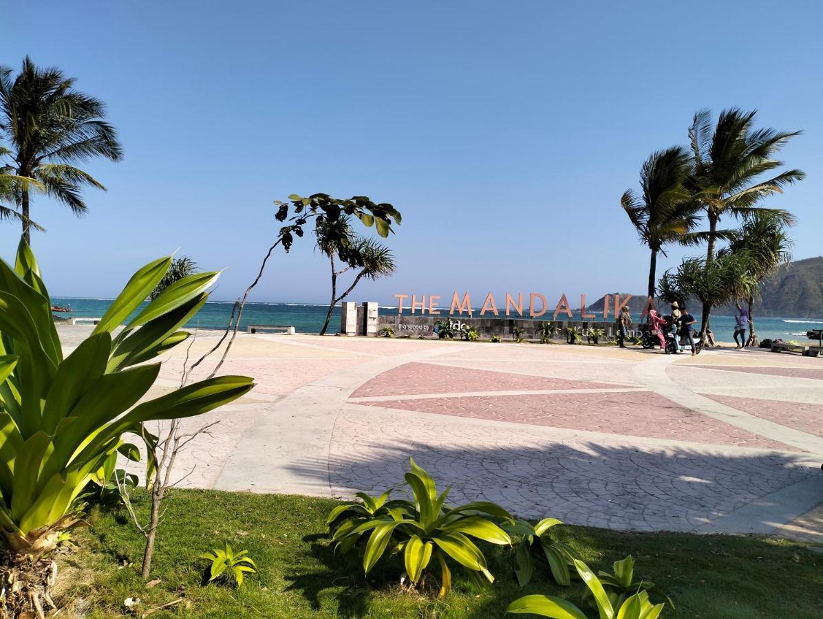 T&T Homestay Kuta  Екстериор снимка