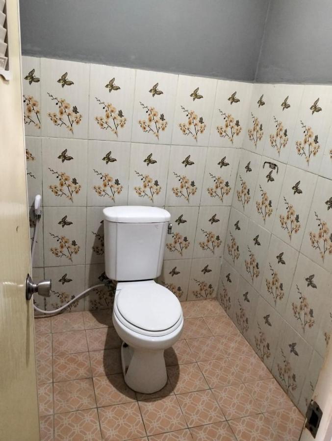 T&T Homestay Kuta  Екстериор снимка
