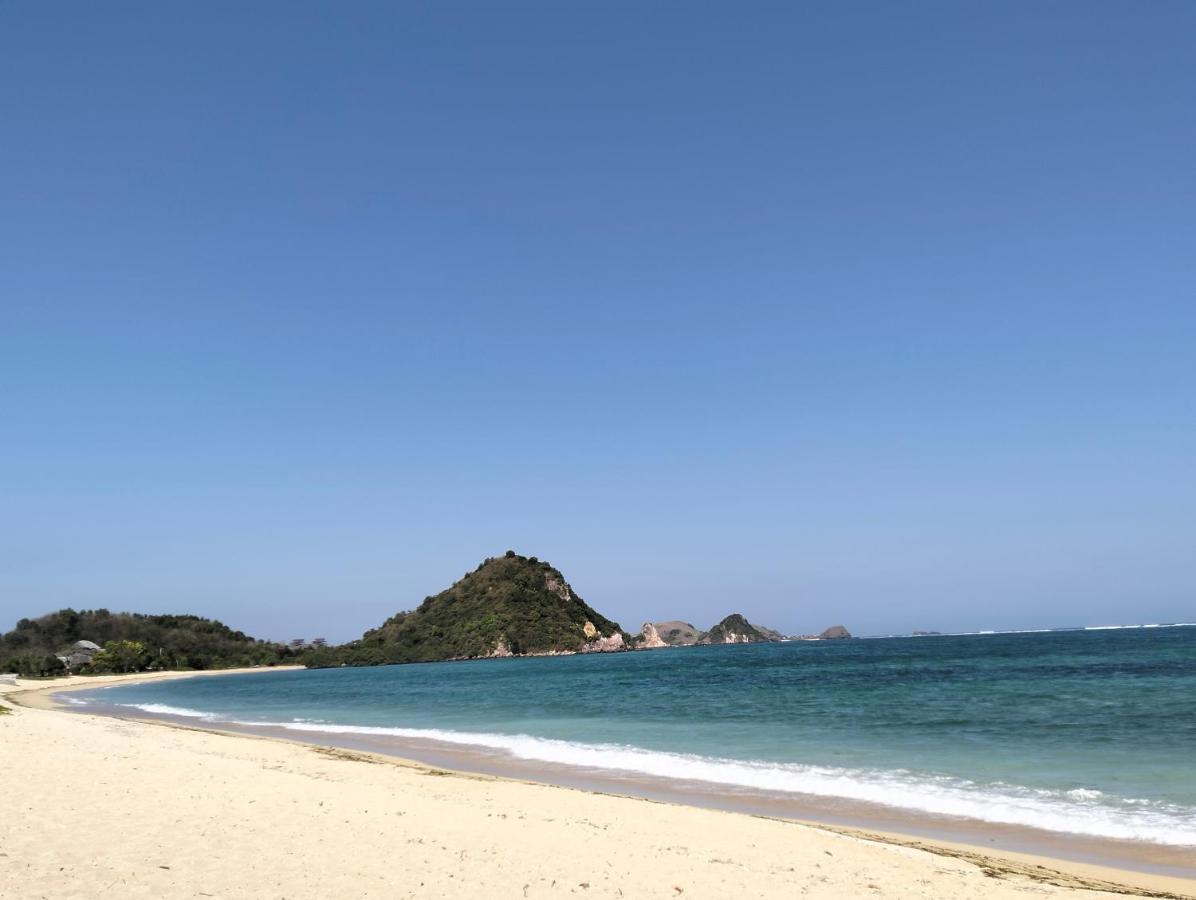 T&T Homestay Kuta  Екстериор снимка