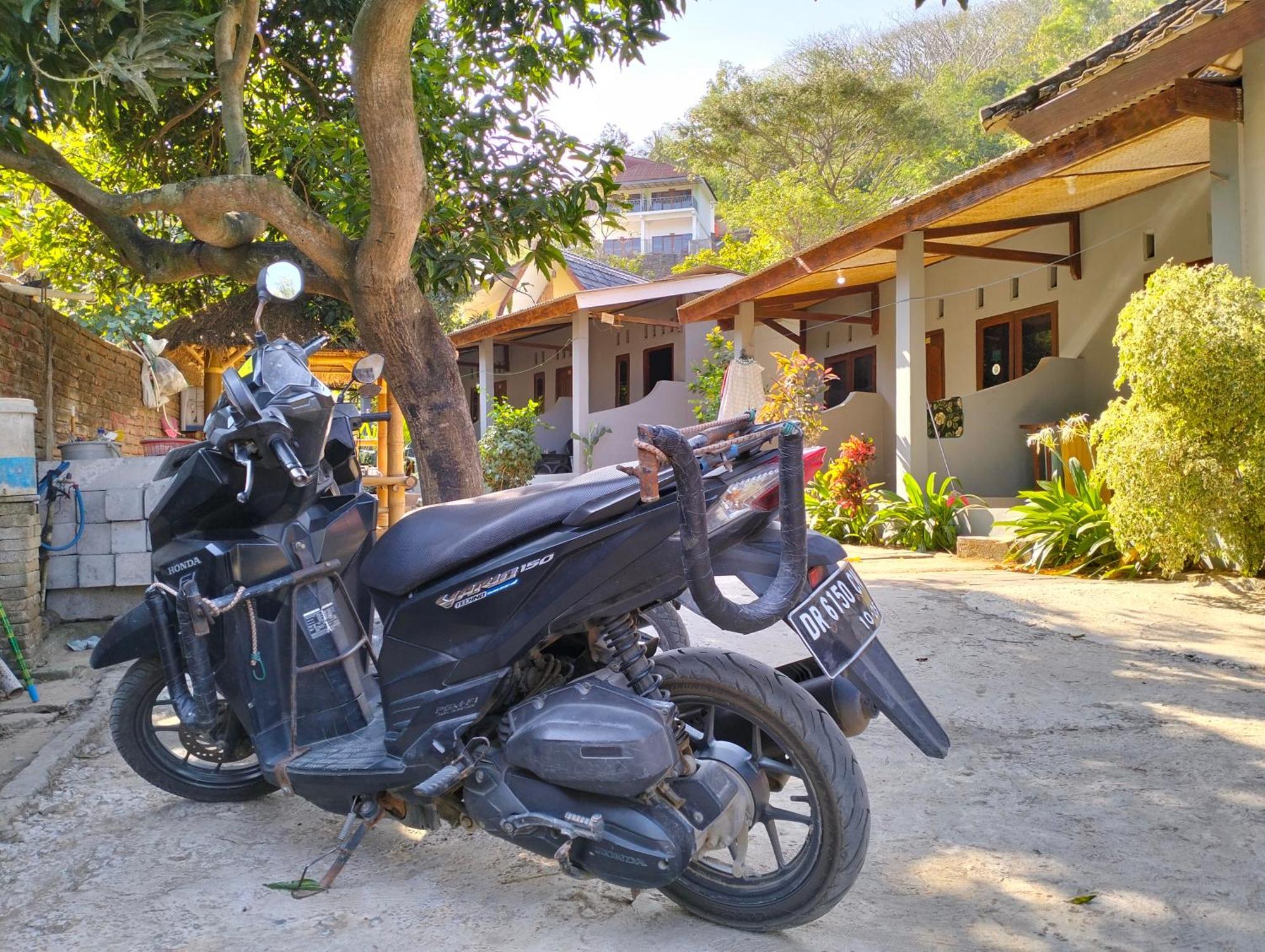 T&T Homestay Kuta  Екстериор снимка